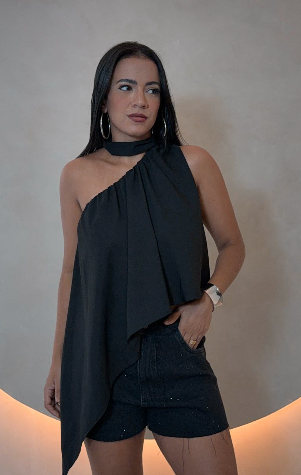BLUSA UM OMBRO SÓ LÁNALANA 4796