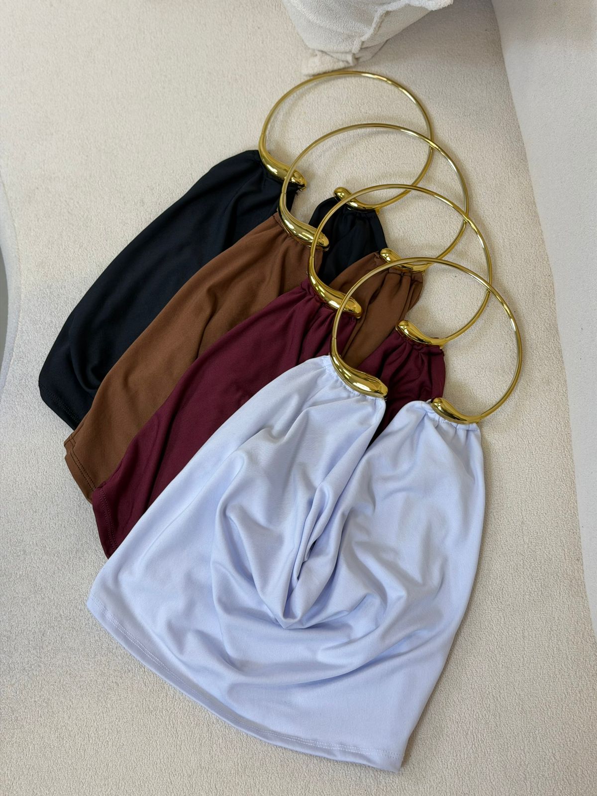 CROPPED COM COLAR