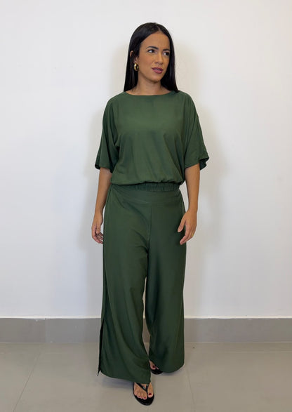 CONJUNTO BLUSA E PANTALONA
