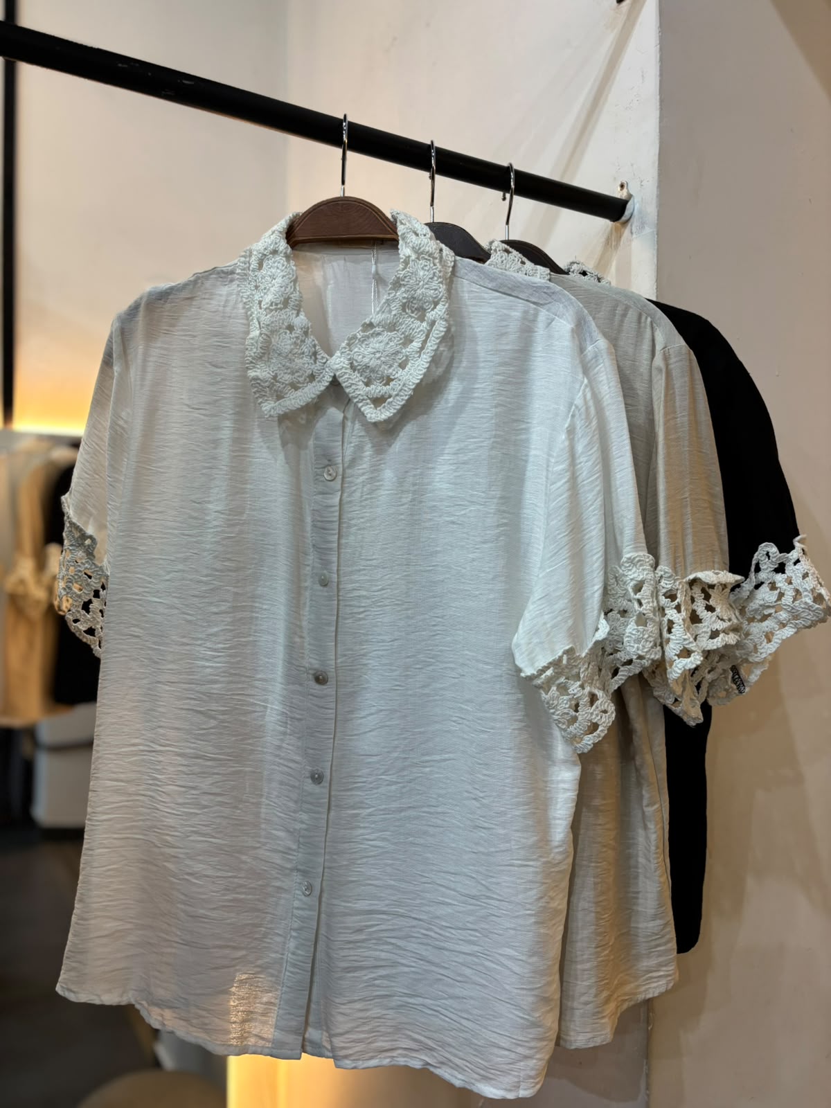 CAMISA GOLA CROCHÊ COMBO