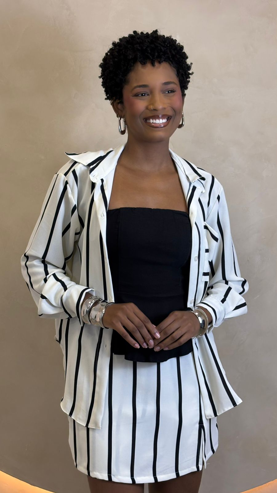 CONJUNTO CAMISA E SHORT SAIA