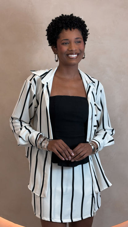 CONJUNTO CAMISA E SHORT SAIA