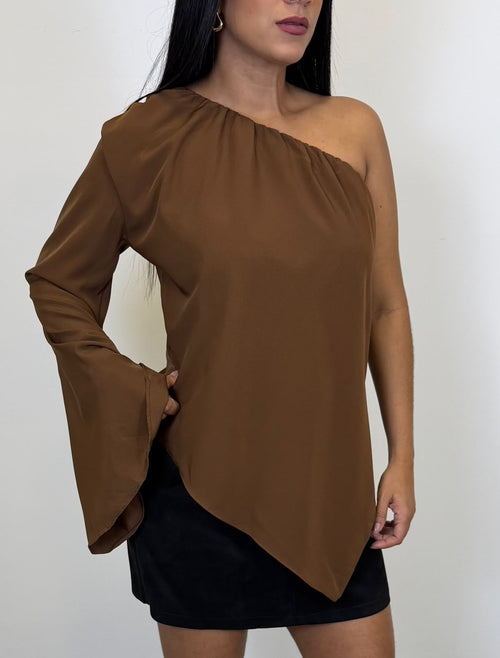 BLUSA MANGA LONGA UM OMBRO SÓ