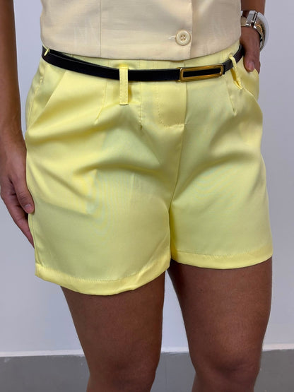 SHORT ALFAITARIA COM CINTO