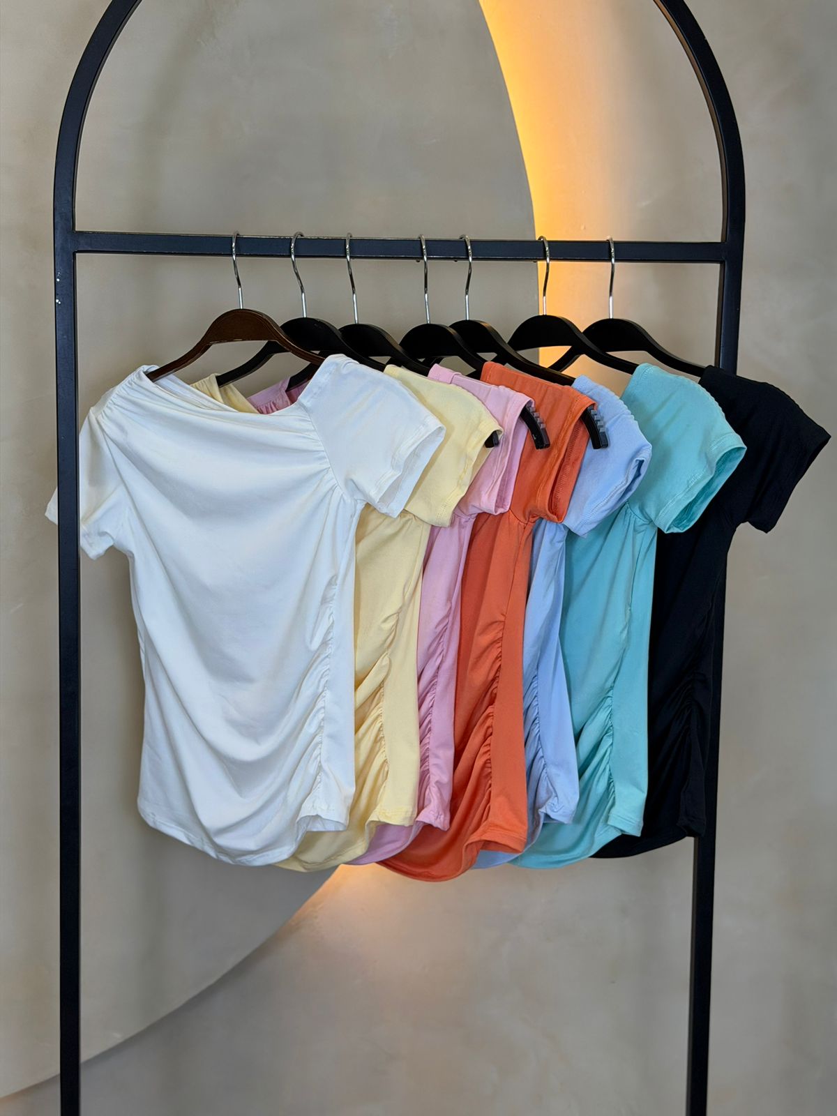 BLUSA OMBRO A OMBRO ASSIMÉTRICA 5676