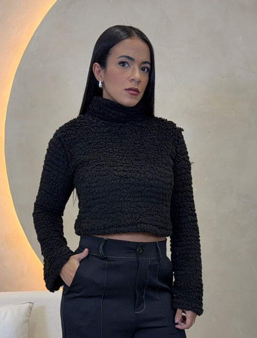 CROPPED PELINHO MANGA LONGA