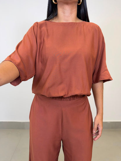 CONJUNTO BLUSA E PANTALONA